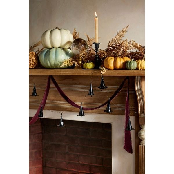 Witch hat bells garland