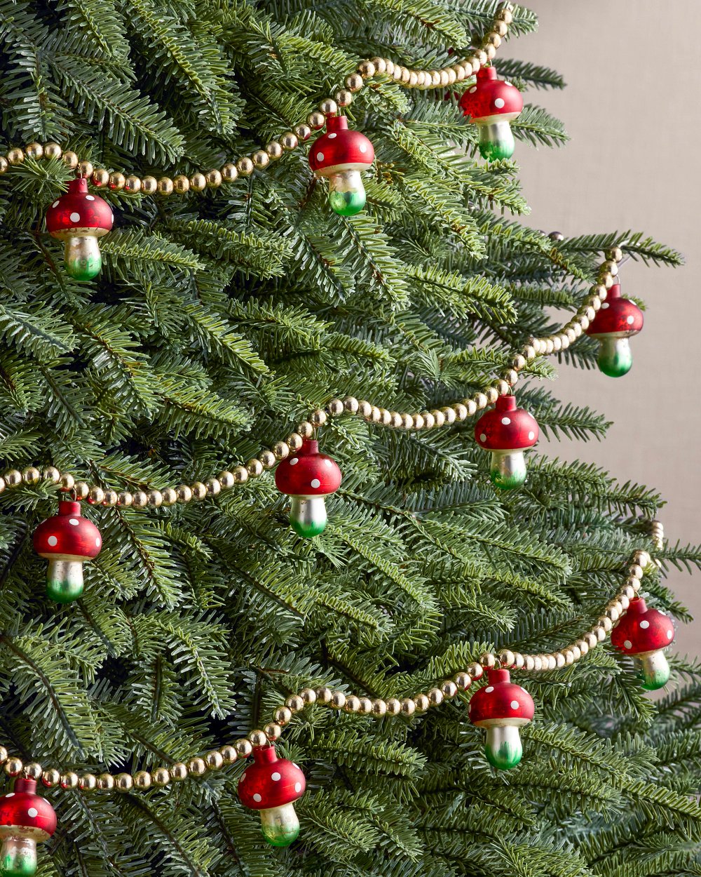 Balsam Hill Red Woodland Mushrooms Tree Garlands