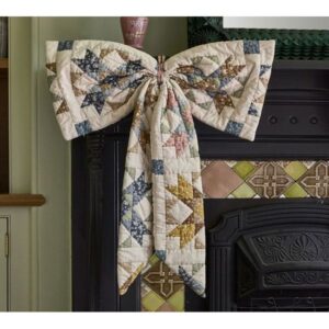 GreenRow Starry Patchwork Bow, cozy Christmas decor from Home with Em