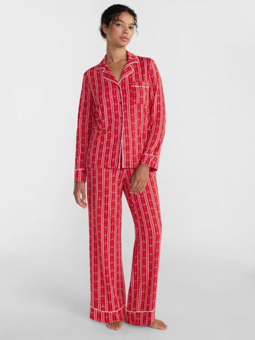 Joyspun Notch Collar Pajama Set from Walmart